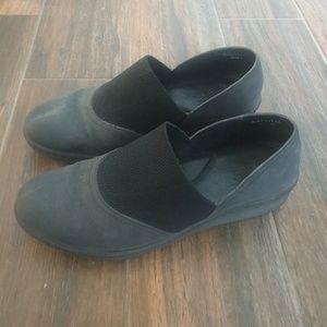 Born black loafer